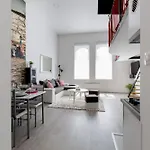 Cobblestone Quarters With A Wave Of Colour