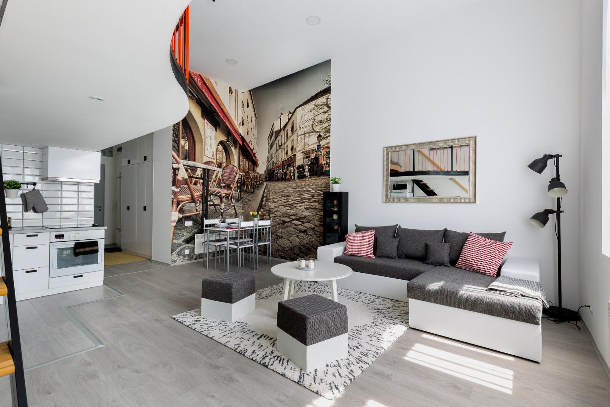 Apartment Cobblestone Quarters With A Wave Of Colour