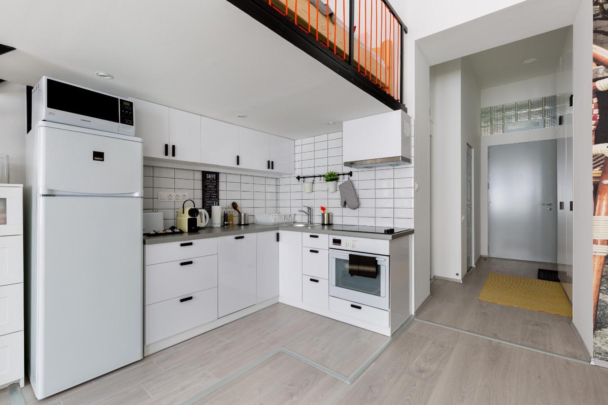 Apartment Cobblestone Quarters With A Wave Of Colour